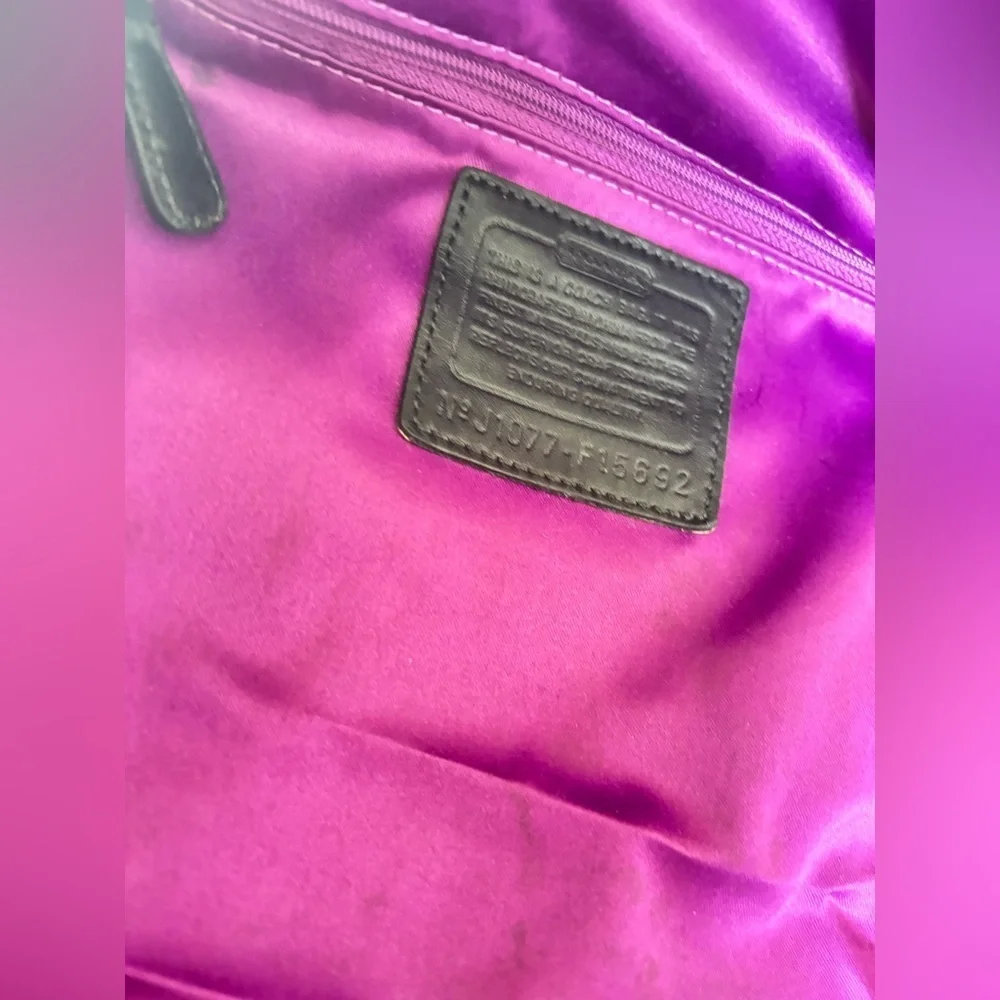 Coach 2 Way Turnlock Signature Hangbag